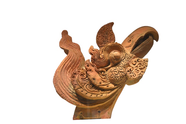 Chiêm ngưỡng 3 bảo vật quốc gia có tuổi đời gần 1000 năm tại Hoàng thành Thăng Long - Ảnh 2. Chiêm ngưỡng 3 bảo vật quốc gia có tuổi đời gần 1000 năm tại Hoàng thành Thăng Long - Ảnh 2.