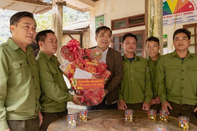 Quảng Bình hưởng ứng phong trào Tết trồng cây - Ảnh 3. Quảng Bình hưởng ứng phong trào Tết trồng cây - Ảnh 3.