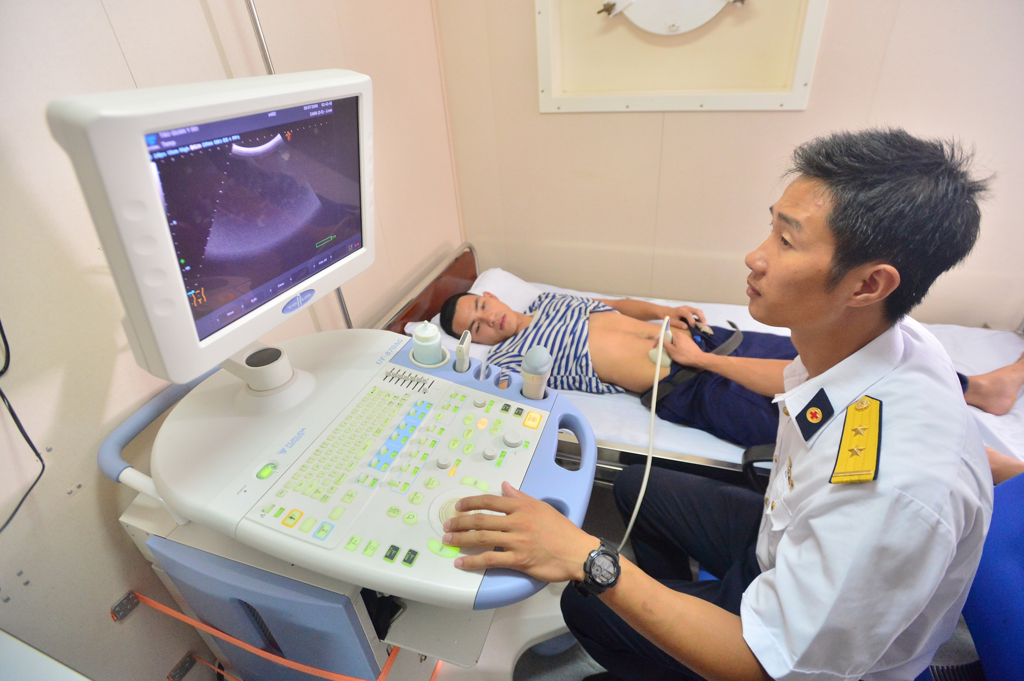 Công bố nhiều tài liệu, hình ảnh quý về "Hoàng Sa, Trường Sa - Tổ quốc nơi đầu sóng" - Ảnh 19. Công bố nhiều tài liệu, hình ảnh quý về "Hoàng Sa, Trường Sa - Tổ quốc nơi đầu sóng" - Ảnh 19.
