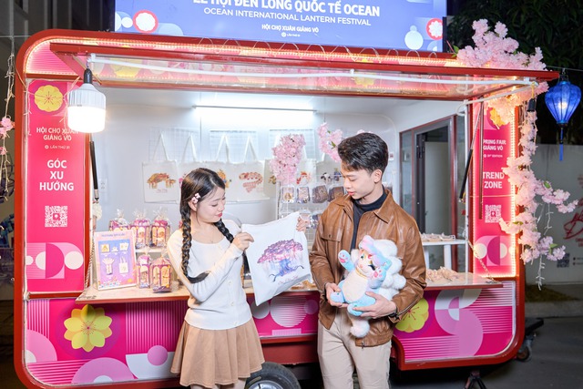 Mùa Tết “bội thu” của giới trẻ sau 58 ngày đắm chìm trong thế giới diệu kỳ của Lễ hội Xuân lớn nhất Việt Nam - Ảnh 4. Mùa Tết “bội thu” của giới trẻ sau 58 ngày đắm chìm trong thế giới diệu kỳ của Lễ hội Xuân lớn nhất Việt Nam - Ảnh 4.