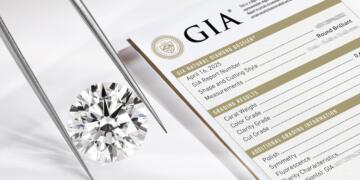 Kim cương thiên nhiên không đắt như bạn nghĩ: Làm sao để không “mua hớ”? 9 Kim cương thiên nhiên không đắt như bạn nghĩ: Làm sao để không “mua hớ”?